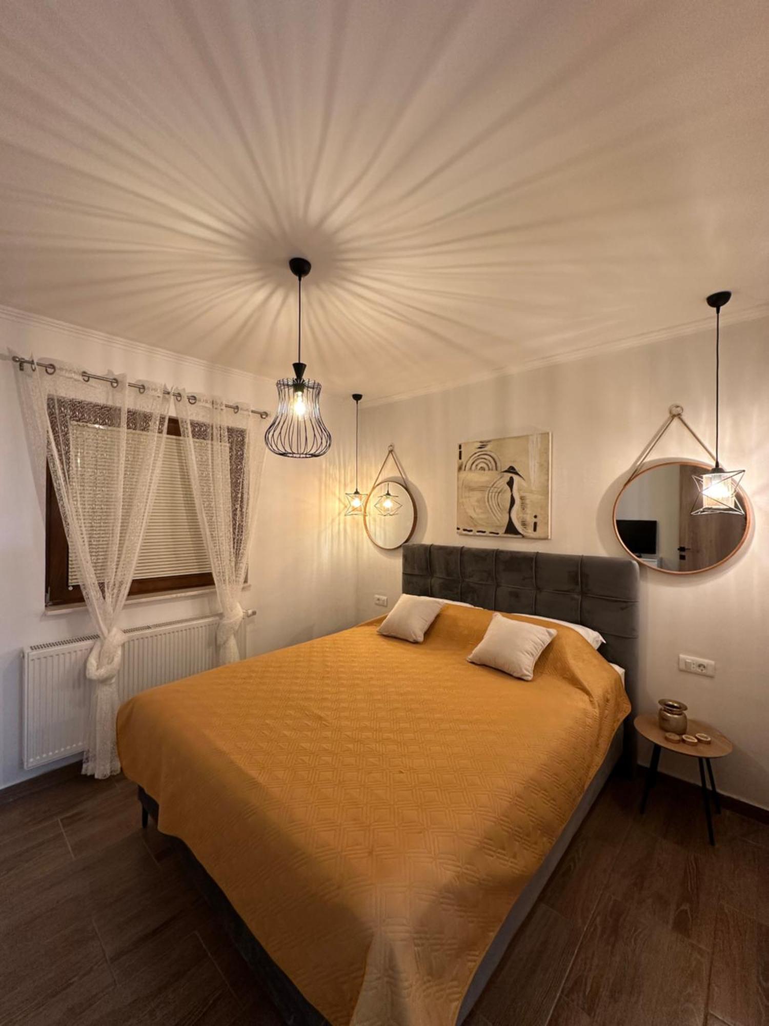 Apartman Lana วลาซิส ภายนอก รูปภาพ