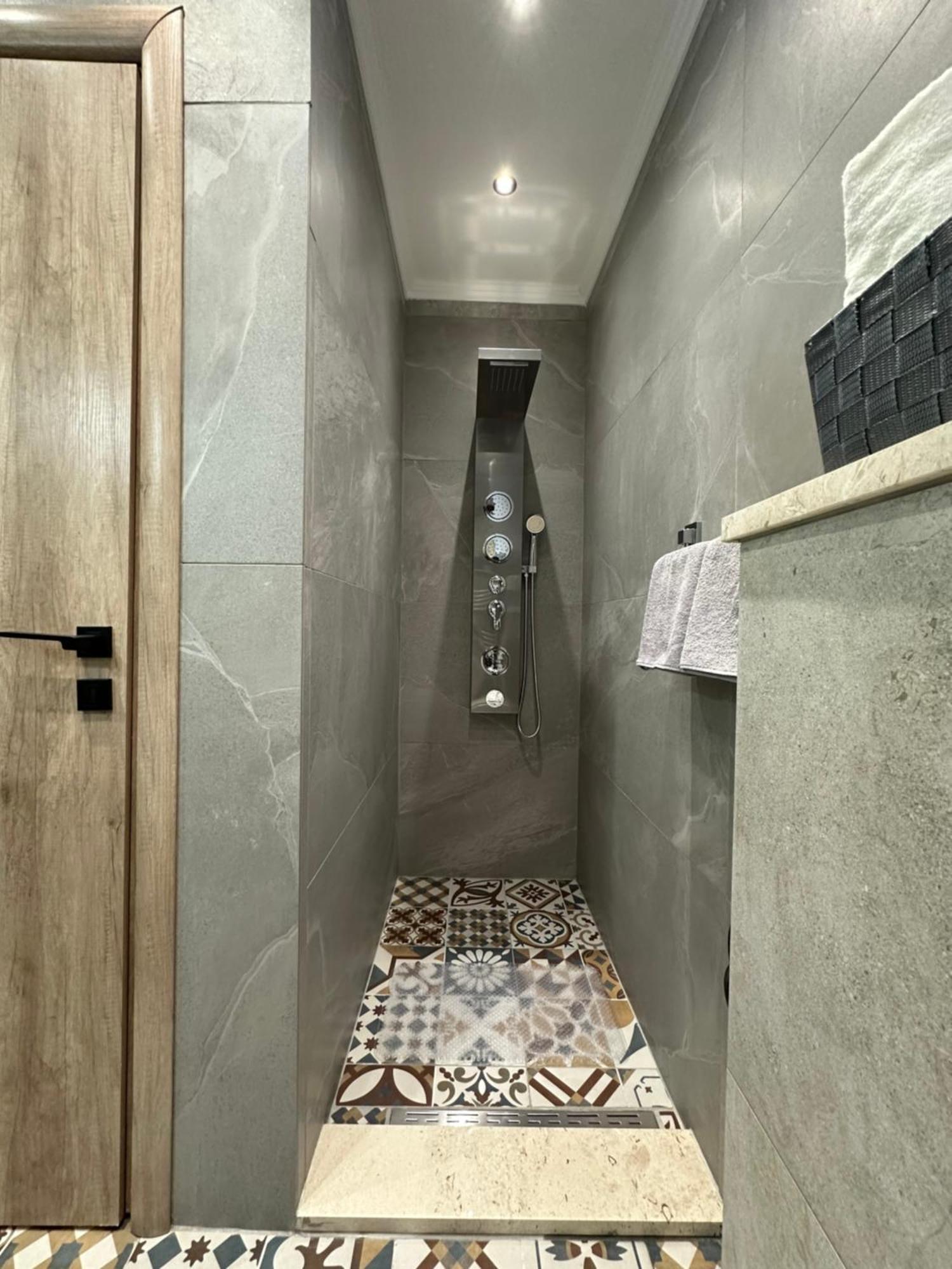 Apartman Lana วลาซิส ภายนอก รูปภาพ